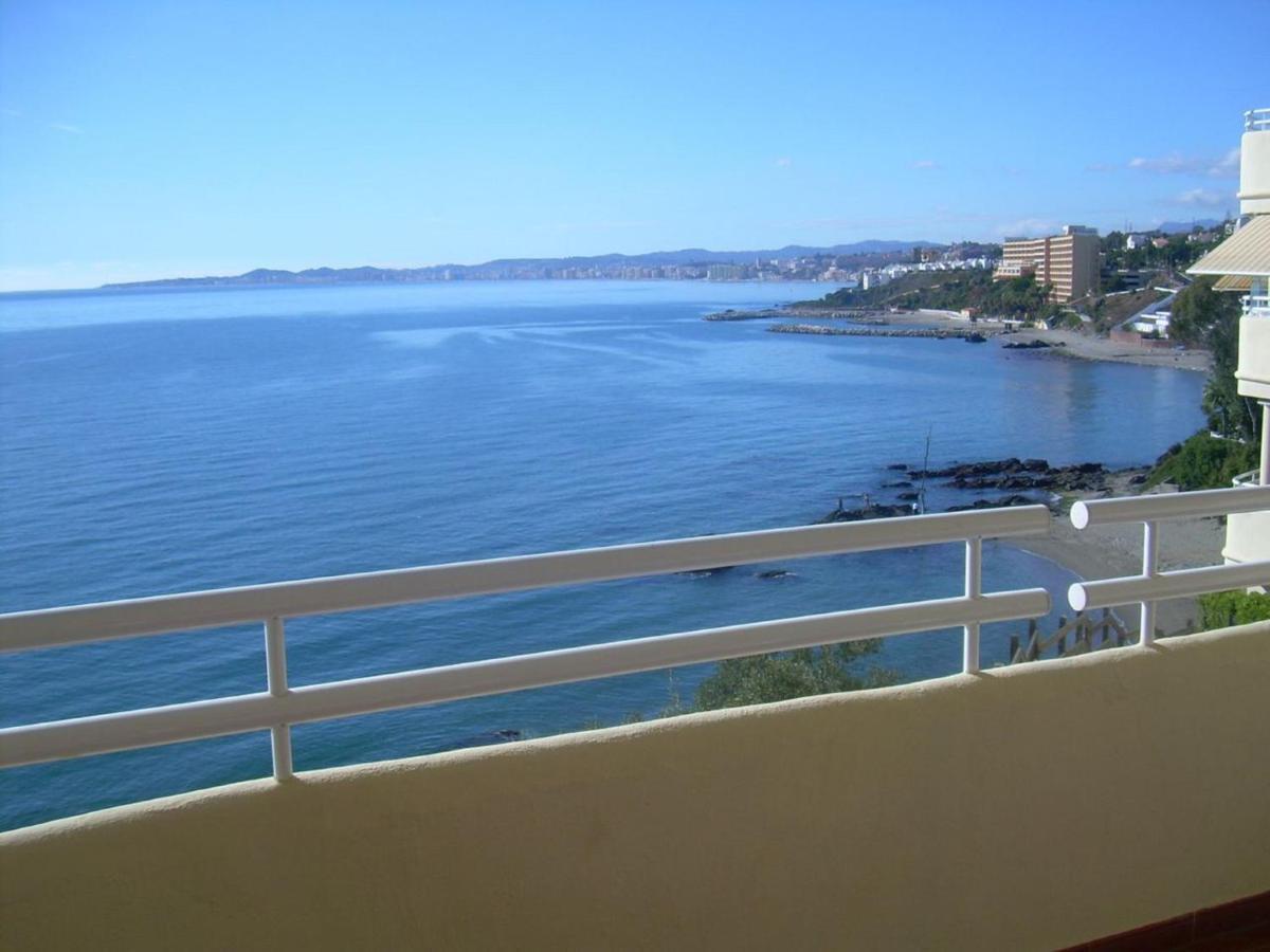 Holidays2Benalmadena Torrequebrada Sea View Front Beach With Pool Parking & Terraces 外观 照片