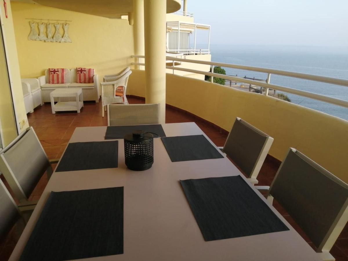 Holidays2Benalmadena Torrequebrada Sea View Front Beach With Pool Parking & Terraces 外观 照片