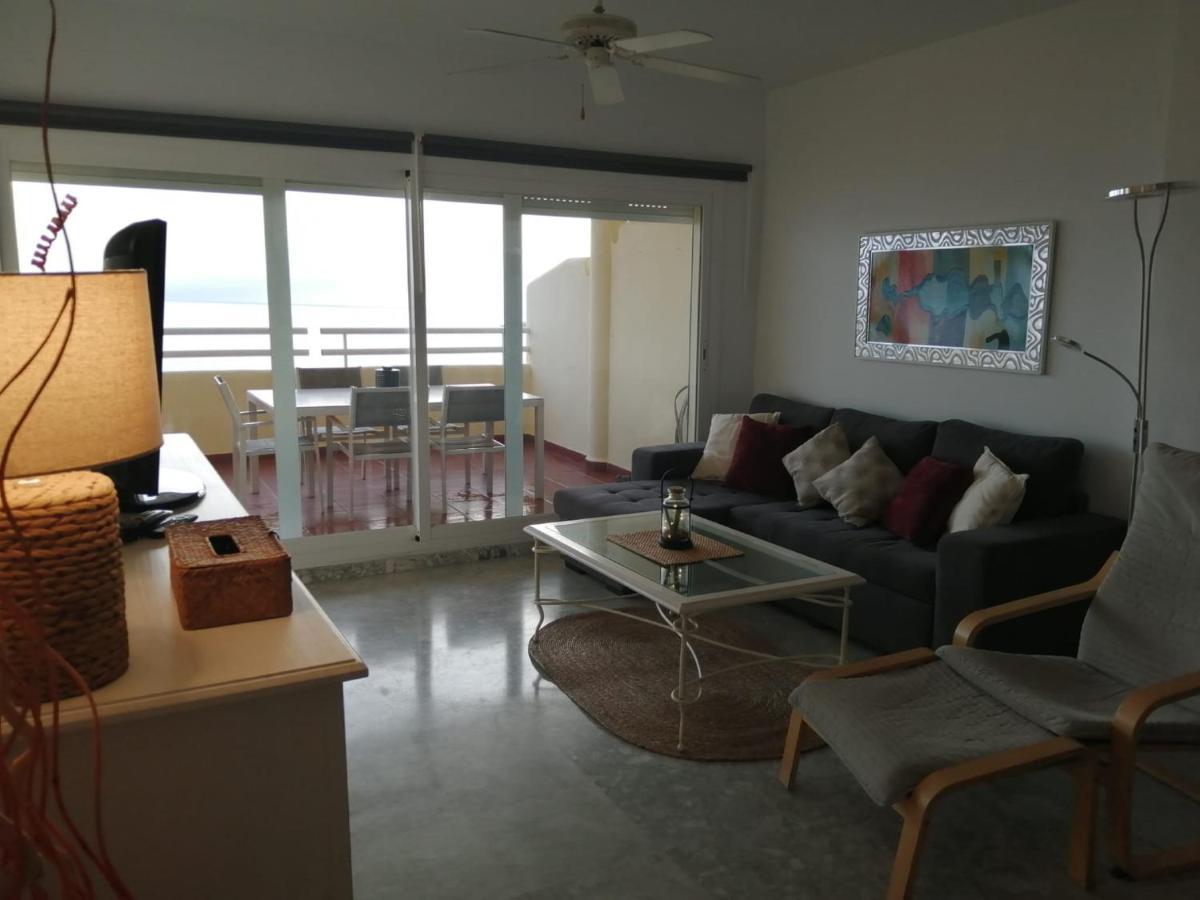 Holidays2Benalmadena Torrequebrada Sea View Front Beach With Pool Parking & Terraces 外观 照片