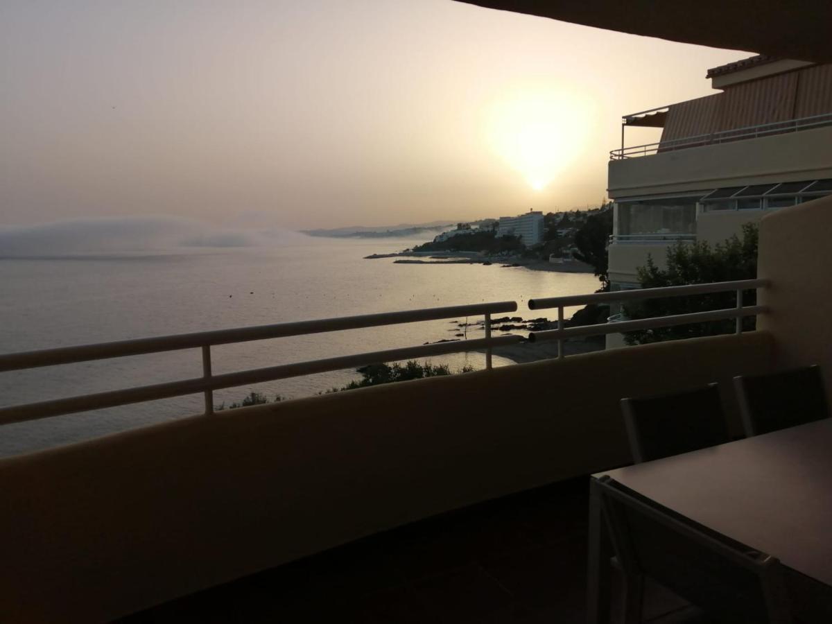 Holidays2Benalmadena Torrequebrada Sea View Front Beach With Pool Parking & Terraces 外观 照片